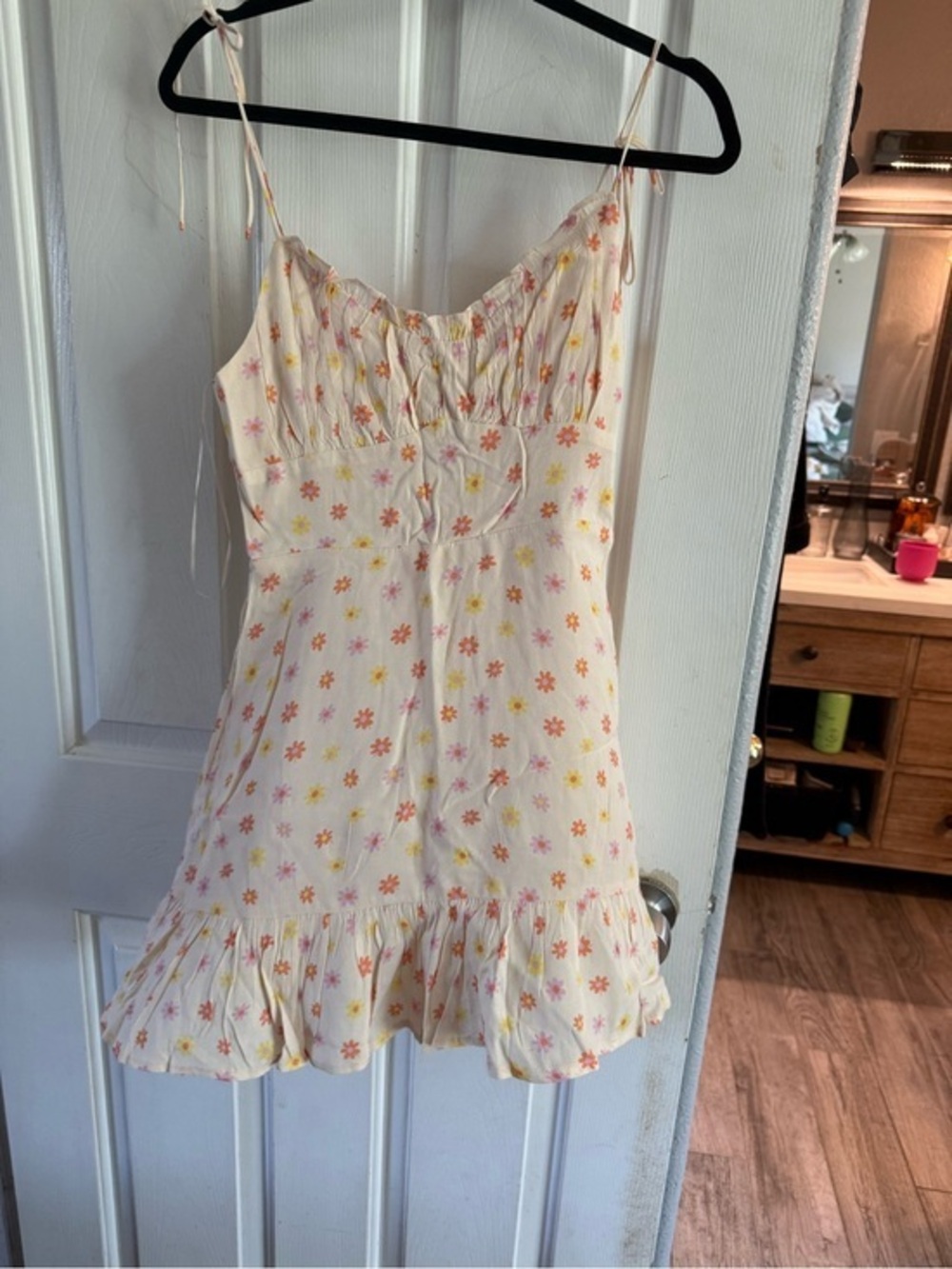 Women’s Cream Floral Ruffle Slip Dress - Lightweight Spaghetti Strap